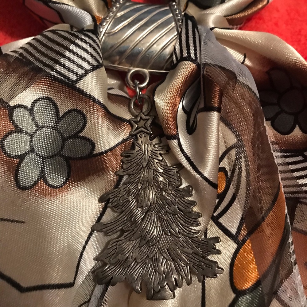 Vintage Silver Scarf Jewelry Christmas Tree
